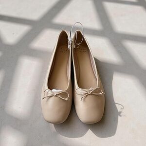 A New Day Women's Cream Bow Loafers